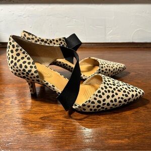 Corso Como Leopard Print Denice Pointed Toe Elastic Strap Pumps 7.5 Like New